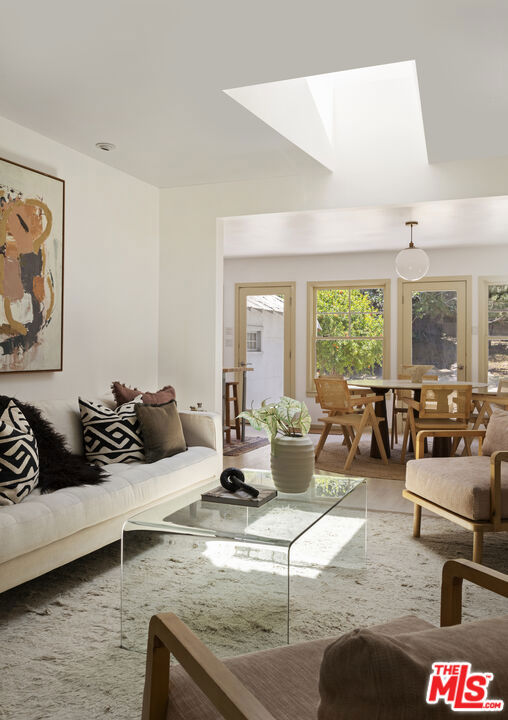 1888 Echo Park Avenue, Los Angeles CA: https://media.crmls.org/mediaz/d8bfb4ac-368f-4001-b88a-3e3184e73ebb.jpg