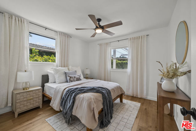 746 Valley View Avenue, Monrovia CA: https://media.crmls.org/mediaz/d8bfc09d-eb64-47a7-8a58-06ec0c15ceed.jpg