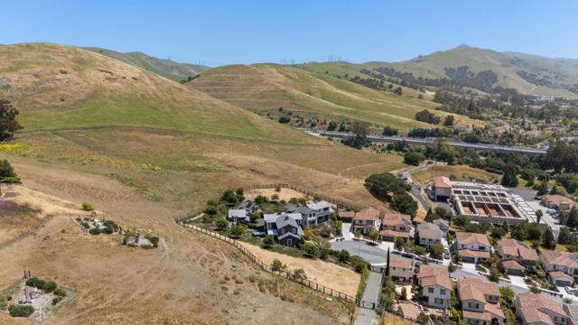 288 Campina Court, Fremont CA: https://media.crmls.org/mediaz/d8c0c981-9ce2-4a78-a6c2-1ff8ed4aaf2c.jpg