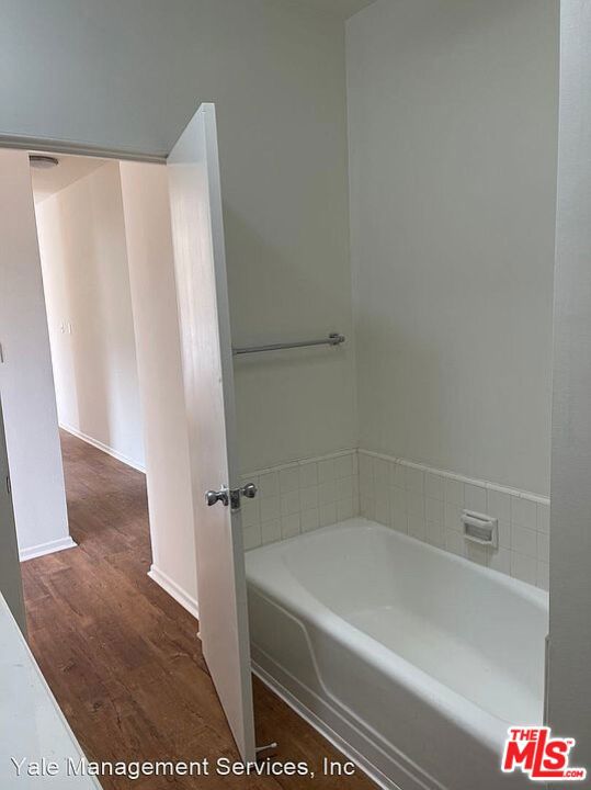 1677 WESTHOLME Avenue, Los Angeles CA: https://media.crmls.org/mediaz/d8c0e36c-5fde-4af9-a85e-46370dc680cc.jpg
