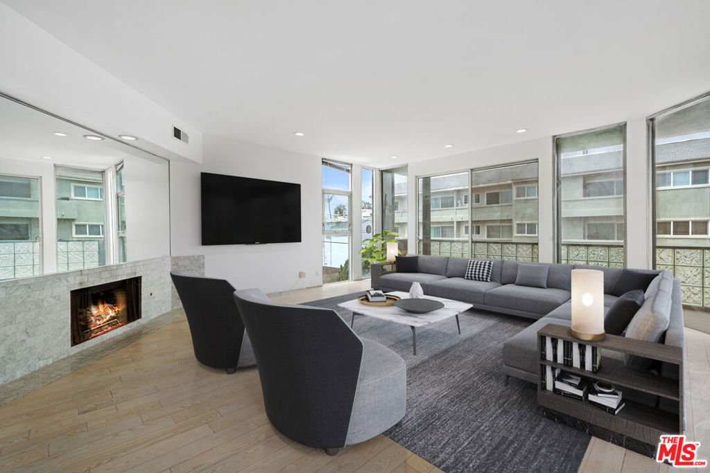 MLS #26843935 image #3