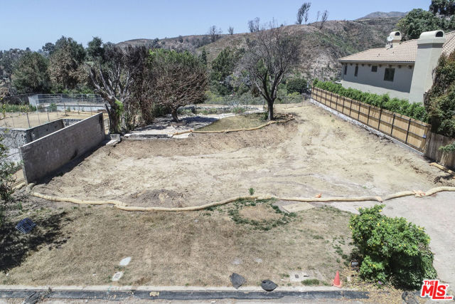 Drew Fenton | 13735 Romany Drive Pacific Palisades CA | MLS: 7331194
