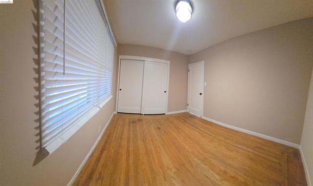 1142 Oakwood Ave, Vallejo CA: https://media.crmls.org/mediaz/d8c1a3f1-5c88-4481-ab66-1e12ef274be2.jpg