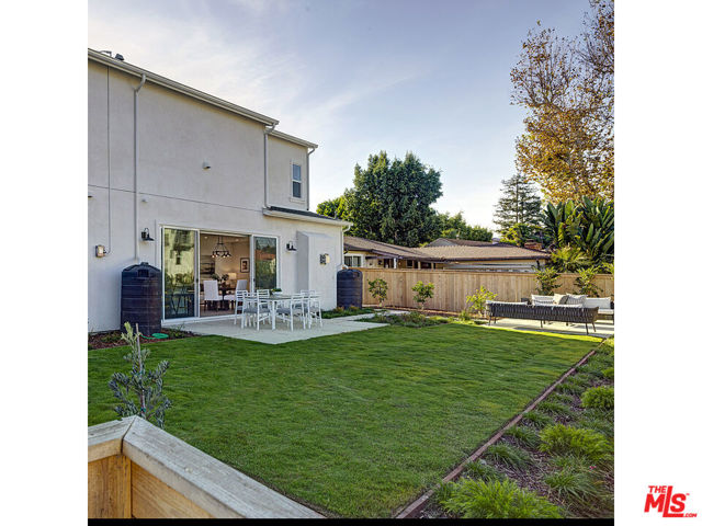 5600 W 78th Street, Los Angeles CA: https://media.crmls.org/mediaz/d8c2b97b-2c93-4d78-b7a1-f607bfcee41e.jpg