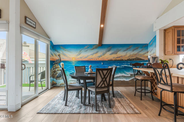 4534 La Brea Street, Oxnard CA: https://media.crmls.org/mediaz/d8c2dc7b-9425-4c83-88f5-bab886e0e236.jpg