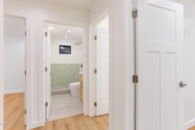 Detail Gallery Image 22 of 30 For 4947 Stratford Rd, Los Angeles,  CA 90042 - 5 Beds | 2 Baths