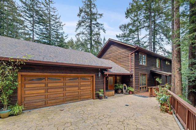 489 Northridge Drive, Scotts Valley CA: https://media.crmls.org/mediaz/d8c43bf2-6bcb-420b-8f6f-f7ff22014ae1.jpg