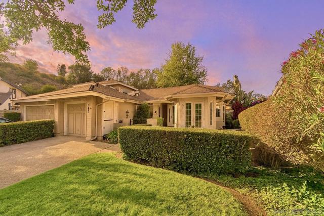 543 Rockport Ct, Encinitas CA: https://media.crmls.org/mediaz/d8c45c16-85c1-40bd-8cb2-ca16c6d51643.jpg