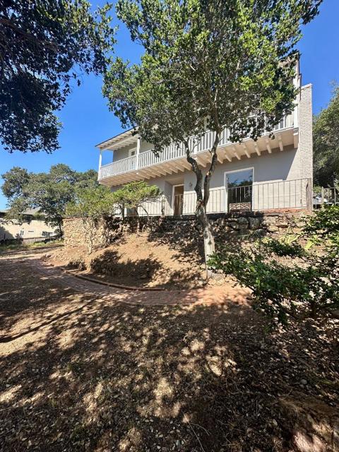 1920 Oak Knoll Drive, Belmont CA: https://media.crmls.org/mediaz/d8c6980d-5827-4f3d-9bd8-b62dee4465f8.jpg