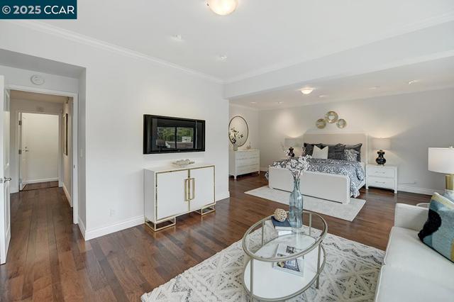 3244 Terra Granada Dr, Walnut Creek CA: https://media.crmls.org/mediaz/d8c727af-5a0f-44cf-91b7-5efbc8cdf265.jpg