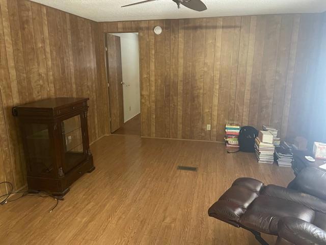 12350 Christensen Road, Salinas CA: https://media.crmls.org/mediaz/d8c81001-109b-4b80-9a10-1f917c74efec.jpg