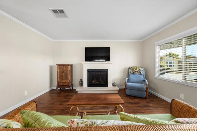 4160 Jade Street, Capitola CA: https://media.crmls.org/mediaz/d8c8cdf4-989f-47a2-a884-c27eff74fff0.jpg
