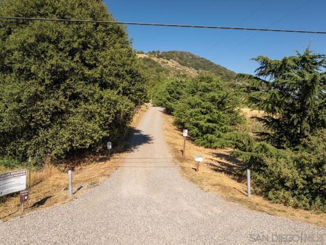 1209 Farmer Road, Julian CA: https://media.crmls.org/mediaz/d8c99b87-dfaf-491e-8c86-bb0c4ed4c5ca.jpg