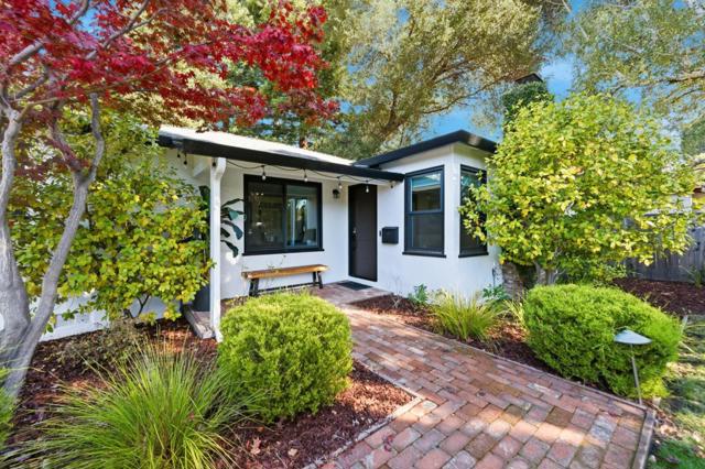 108 Durham Street, Menlo Park CA: https://media.crmls.org/mediaz/d8c9c949-dc61-4951-b190-5457c18d6c4f.jpg