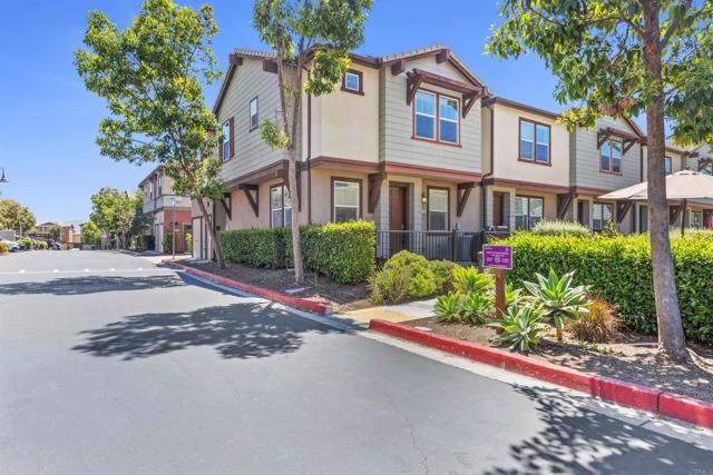 Detail Gallery Image 3 of 5 For 1514 Crown Ln #1,  Chula Vista,  CA 91915 - 4 Beds | 2 Baths