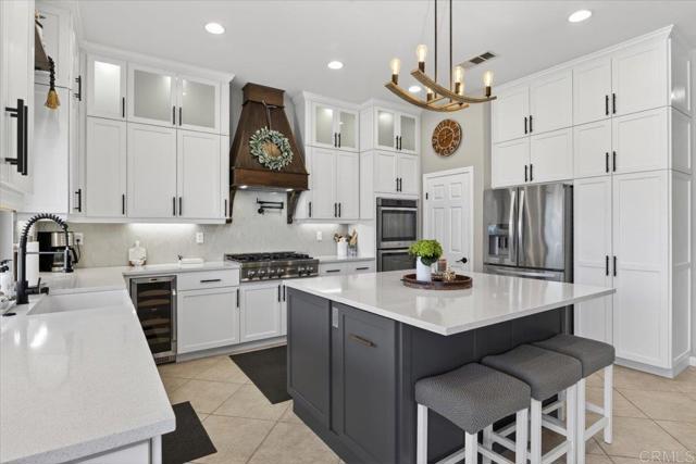 Detail Gallery Image 26 of 74 For 877 Hidden View Ln, Escondido,  CA 92027 - 4 Beds | 2/1 Baths