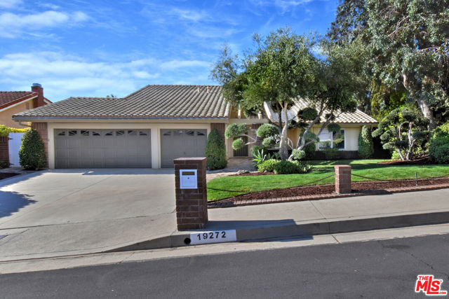 19272 Pebble Beach Place photo 3