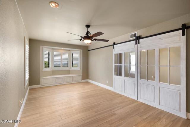 8445 Roseland Avenue, Moorpark CA: https://media.crmls.org/mediaz/d8cb054d-6914-47d8-9f6b-0a5bec24e078.jpg