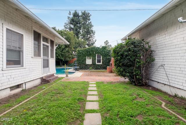 Detail Gallery Image 6 of 17 For 1825 S El Molino Ave, San Marino,  CA 91108 - 3 Beds | 2/1 Baths