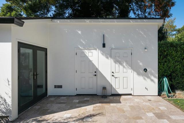 424 Occidental Avenue, San Mateo CA: https://media.crmls.org/mediaz/d8cbe0ad-027b-467d-ace3-e56578bde48b.jpg