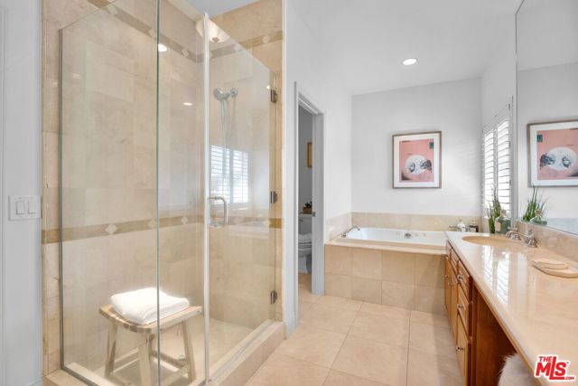 11840 Rowles Court, Los Angeles CA: https://media.crmls.org/mediaz/d8cd9d63-0103-4995-a876-e6a2c1d60945.jpg