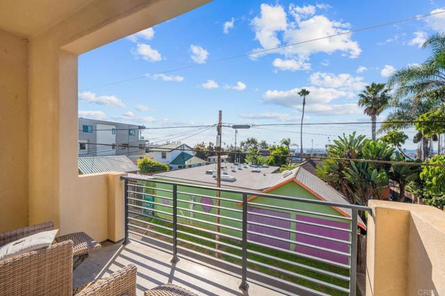 Detail Gallery Image 35 of 43 For 907 S Tremont St, Oceanside,  CA 92054 - 3 Beds | 3/1 Baths