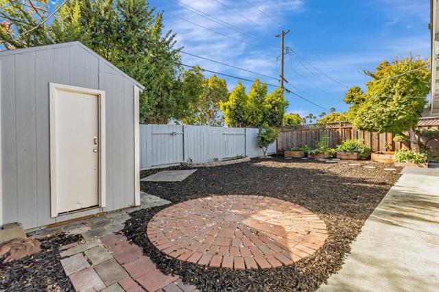 749 Borregas Avenue, Sunnyvale CA: https://media.crmls.org/mediaz/d8cf3cf7-c4b6-4f83-9a04-de672a2f4ac6.jpg