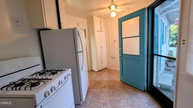 Detail Gallery Image 8 of 9 For 1500 Verd Oaks Dr, Glendale,  CA 91205 - 1 Beds | 1 Baths