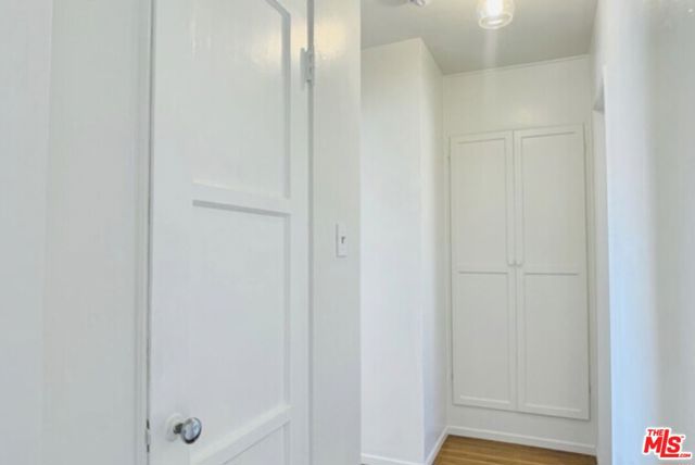 2598 Amherst Ave, Los Angeles CA: https://media.crmls.org/mediaz/d8d0b958-69ce-4c02-9458-da0ea7522ed8.jpg