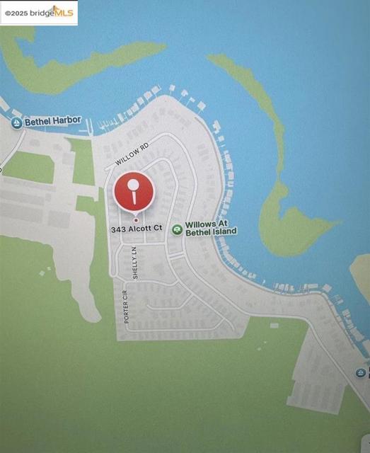 343 Alcott Ct, Bethel Island CA: https://media.crmls.org/mediaz/d8d10e40-282e-45a5-b82b-83ea22fe2d6f.jpg