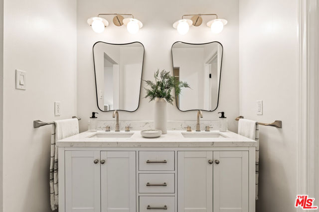 1836 Jaybrook Drive, Rancho Palos Verdes, California 90275, 3 Bedrooms Bedrooms, ,2 BathroomsBathrooms,Residential,For Sale,Jaybrook,26660765