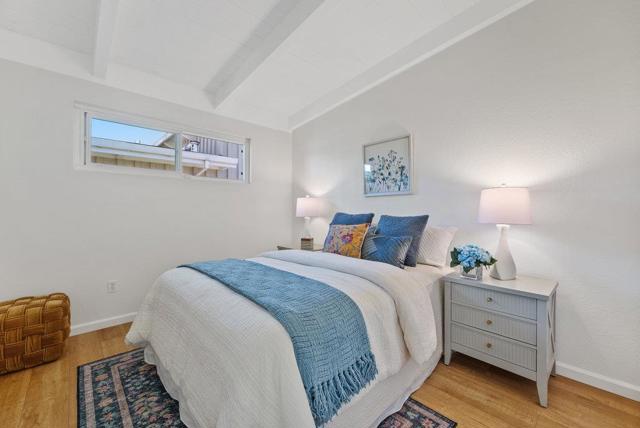 220 Shoreview Drive, Aptos CA: https://media.crmls.org/mediaz/d8d20434-eeb8-4af6-bdb8-15fe33b65ee3.jpg