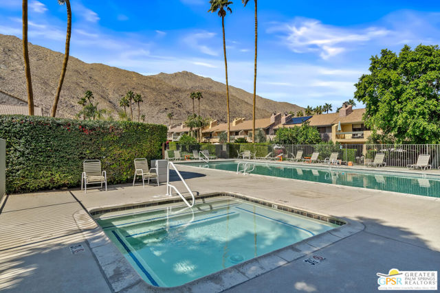 2029 S Ramitas Way, Palm Springs CA: https://media.crmls.org/mediaz/d8d3b08d-8a89-43ee-8a90-33cf908d453a.jpg