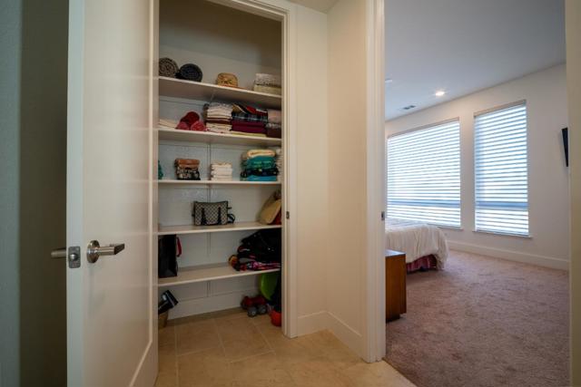 Image 16 of 47 For 708 Eppleton Lane 204
