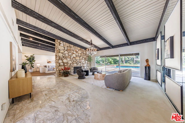 12324 Kenny Drive photo 5