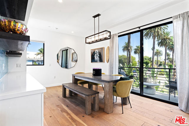 11900 Washington Place, Los Angeles CA: https://media.crmls.org/mediaz/d8db779e-fbdf-473b-a3d3-ce9e1ffc2f2c.jpg