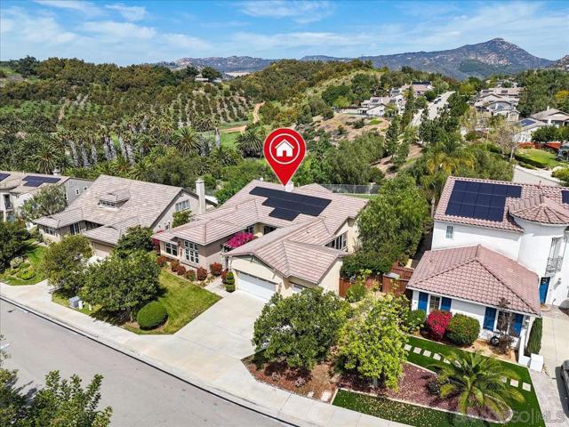 3180 Ridgeline Place, Escondido CA: https://media.crmls.org/mediaz/d8de7ff5-fa08-4b8f-b969-4a83650522d5.jpg