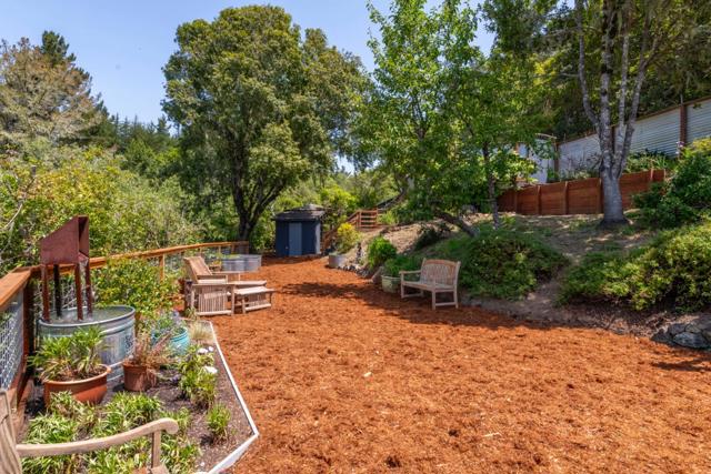 18050 Highway 1,  CA: https://media.crmls.org/mediaz/d8deb190-3213-45f4-87b2-f1636111587c.jpg