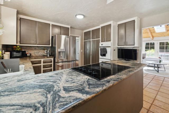 Image 7 of 50 For 767 El Solyo Heights Drive