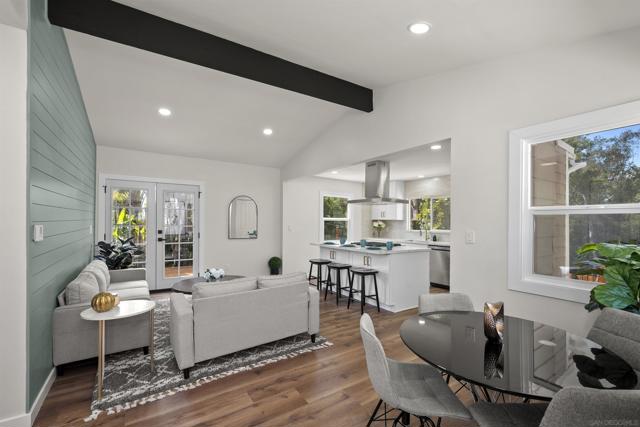 3675 Herbert St, San Diego CA: https://media.crmls.org/mediaz/d8df1de4-2eee-4a66-a517-cc8452eeee33.jpg