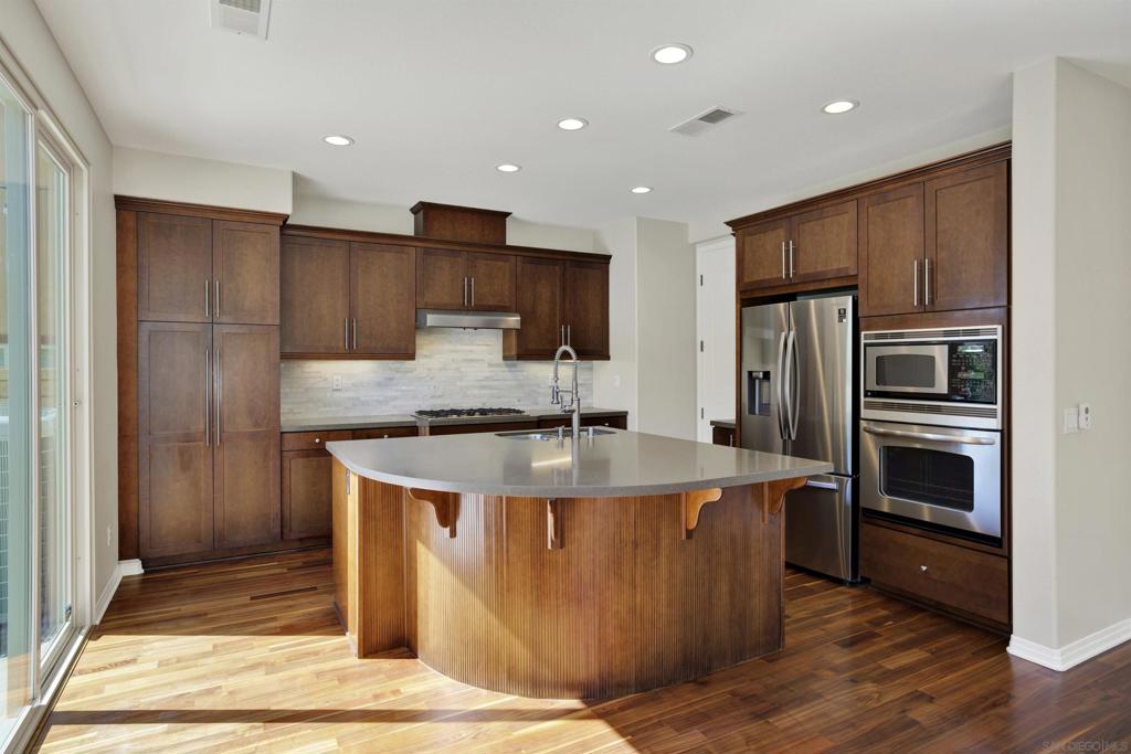 11326 Manorgate Drive - photo 2