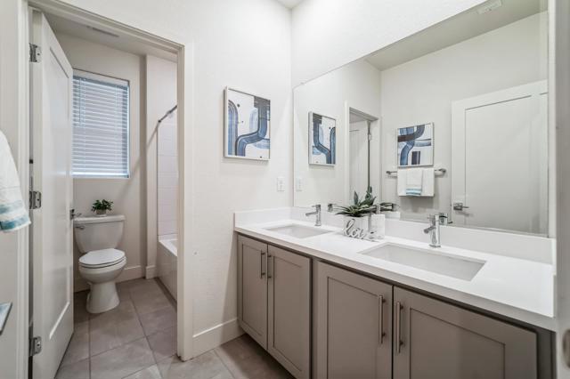 7030 Provincial Street, Tracy CA: https://media.crmls.org/mediaz/d8e0bd89-ecaa-49c8-ad76-85f404e23e73.jpg
