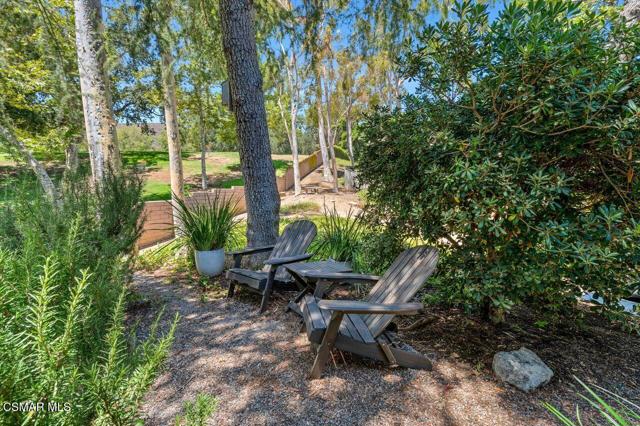 202 Estrellita Lane, Oak Park CA: https://media.crmls.org/mediaz/d8e0fa72-fbc7-4f92-8264-dd3428f4c4e5.jpg
