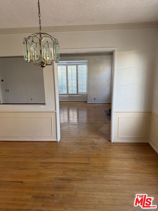 3731 Olmsted Avenue, Los Angeles CA: https://media.crmls.org/mediaz/d8e18fb5-705d-4273-a598-1d5cb79e568e.jpg