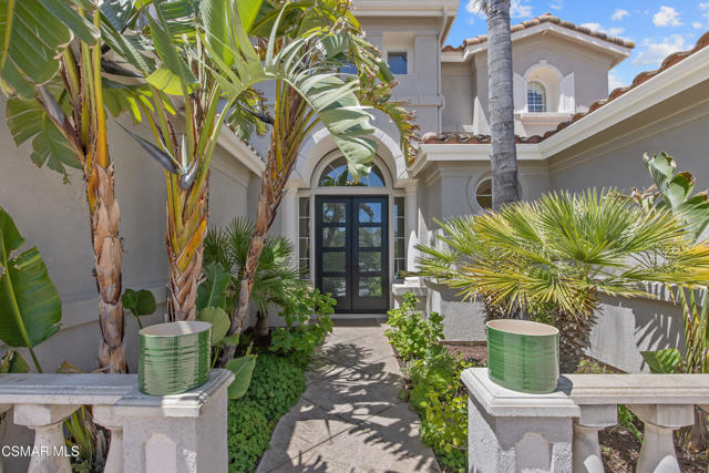 3269 Morning Ridge Avenue, Thousand Oaks CA: https://media.crmls.org/mediaz/d8e23d2a-9544-48d5-9dfd-e8a7edeb60e3.jpg