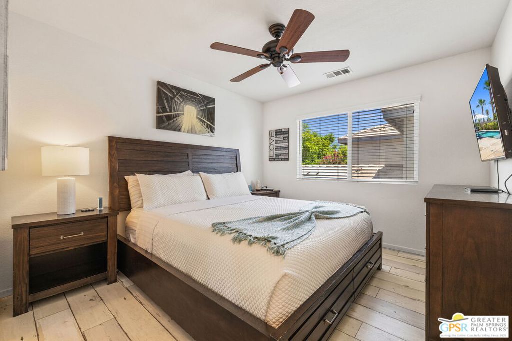 MLS #25570465PS image #30