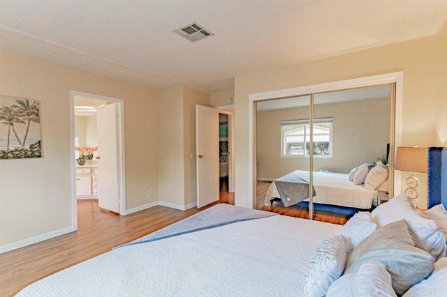 Image 36 of 56 For 18218 Paradise Mountain Road Spc 158