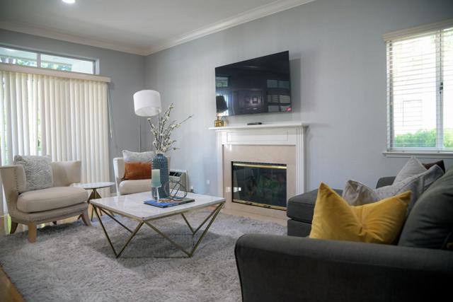 2968 Moorpark Avenue, San Jose CA: https://media.crmls.org/mediaz/d8e462ec-1db6-42ee-b8ab-4ee0e11f2424.jpg