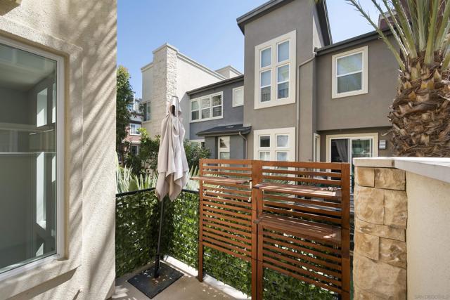Image 16 of 74 For 7907 Modern Oasis Drive