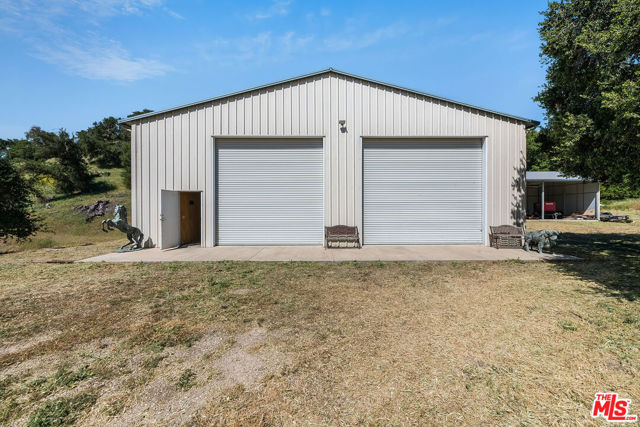 3333 & 3349 Long Valley Road, Santa Ynez CA: https://media.crmls.org/mediaz/d8e68ee2-205a-413e-9835-9d904fbeae9b.jpg